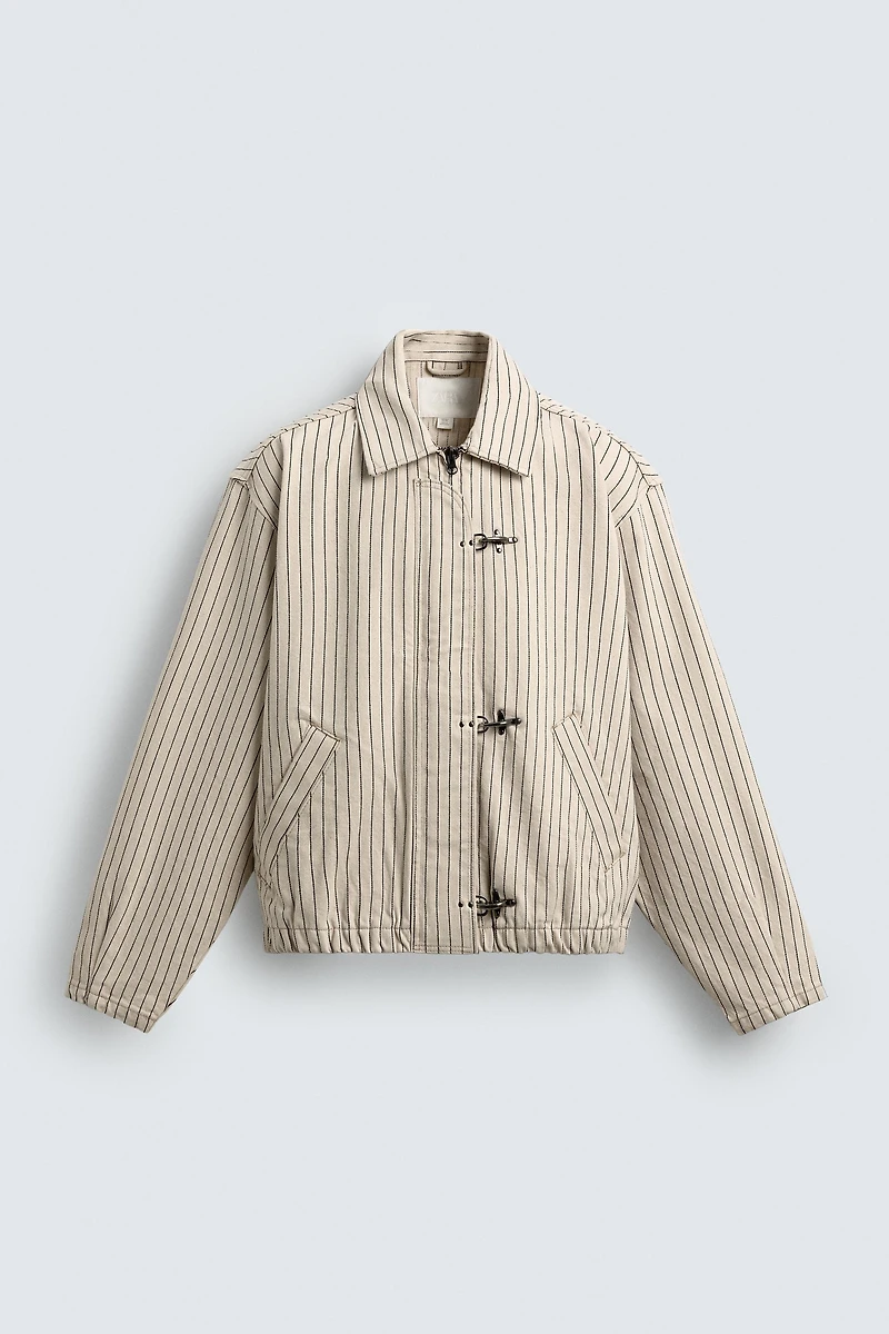 CROPPED STRIPED FIREMAN CLASP JACKET