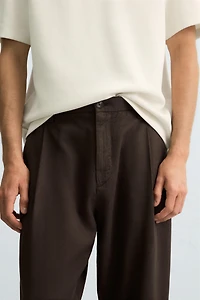 PANTALON FLUIDE À PLIS