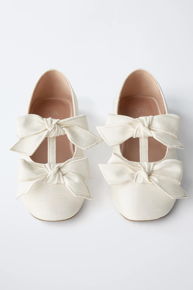 BALLET FLATS WITH BOWS