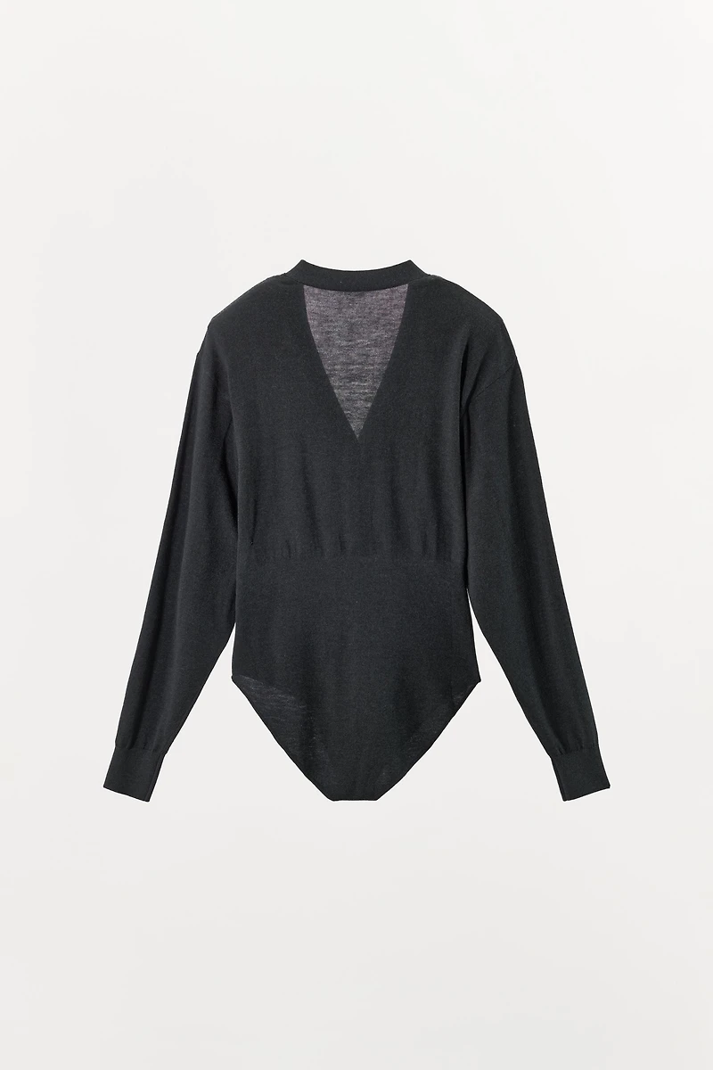 SHOULDER PAD KNIT BODYSUIT