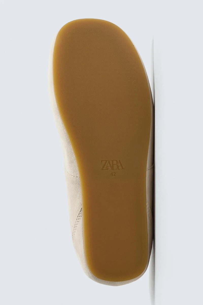 LEATHER SNEAKERS