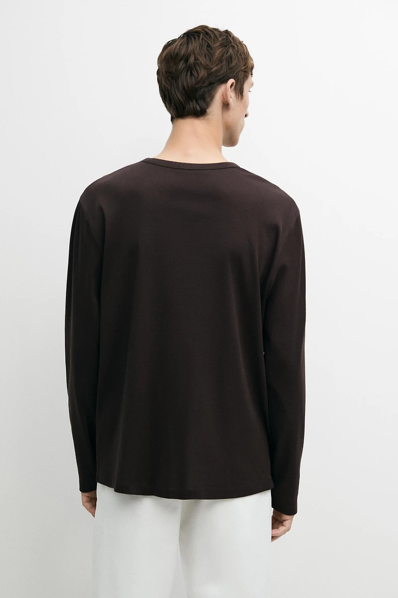 100% cotton long sleeve henley T-shirt
