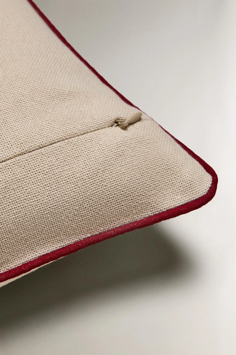 HOUSSE DE COUSSIN EN COTON BRODÉ NOËL