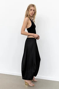 PLEATED BALLOON PANTS