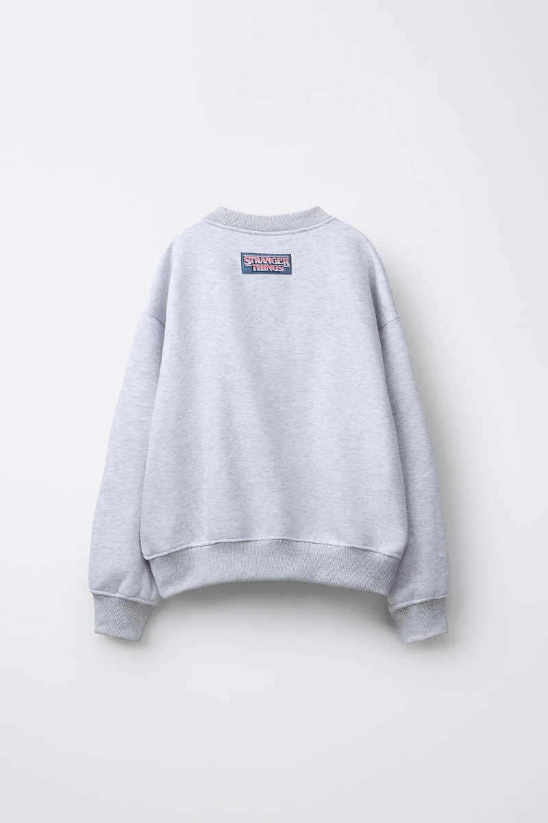 STRANGER THINGS © NETFLIX SWEATSHIRT