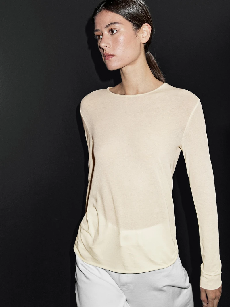 Lightweight long sleeve T-shirt