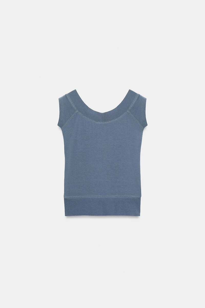 BOAT NECK TOP