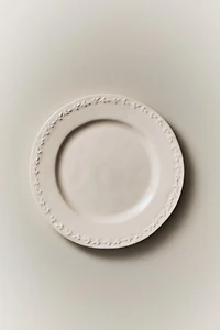 EARTHENWARE DESSERT PLATE WITH RAISED RIM