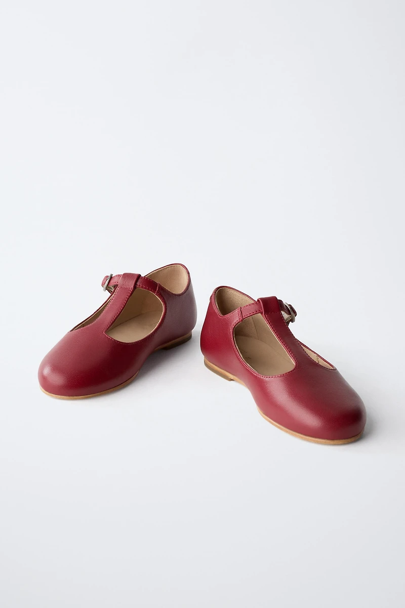 T-STRAP LEATHER BALLET FLATS