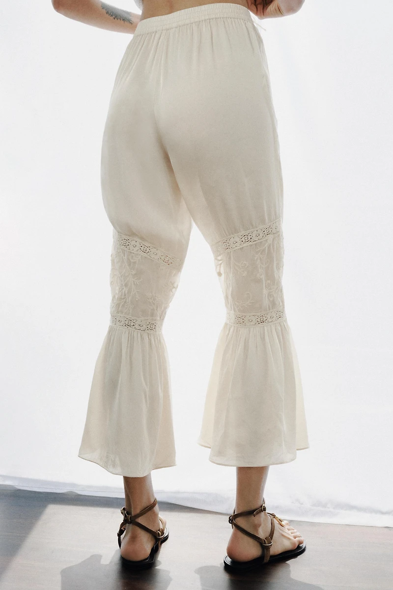 COMBINATION LACE FLORAL EMBROIDERED PANTS