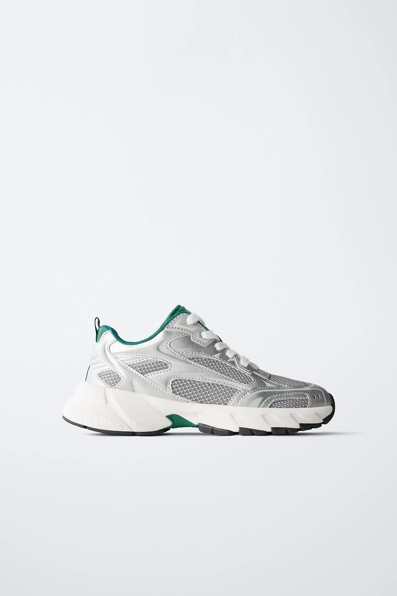 MESH SNEAKERS