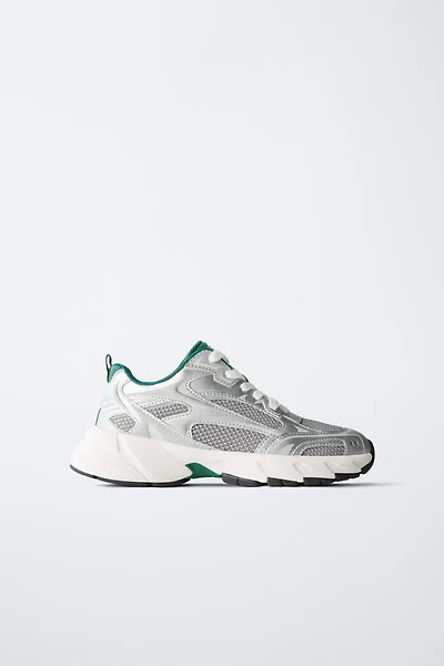 MESH SNEAKERS