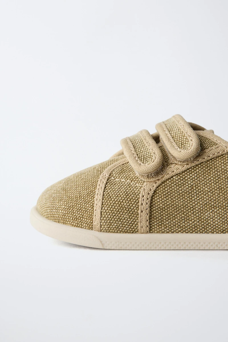 TEXTILE BAREFOOT SNEAKERS