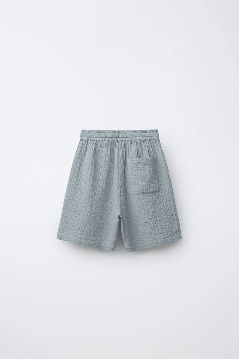 TEXTURED SHORTS