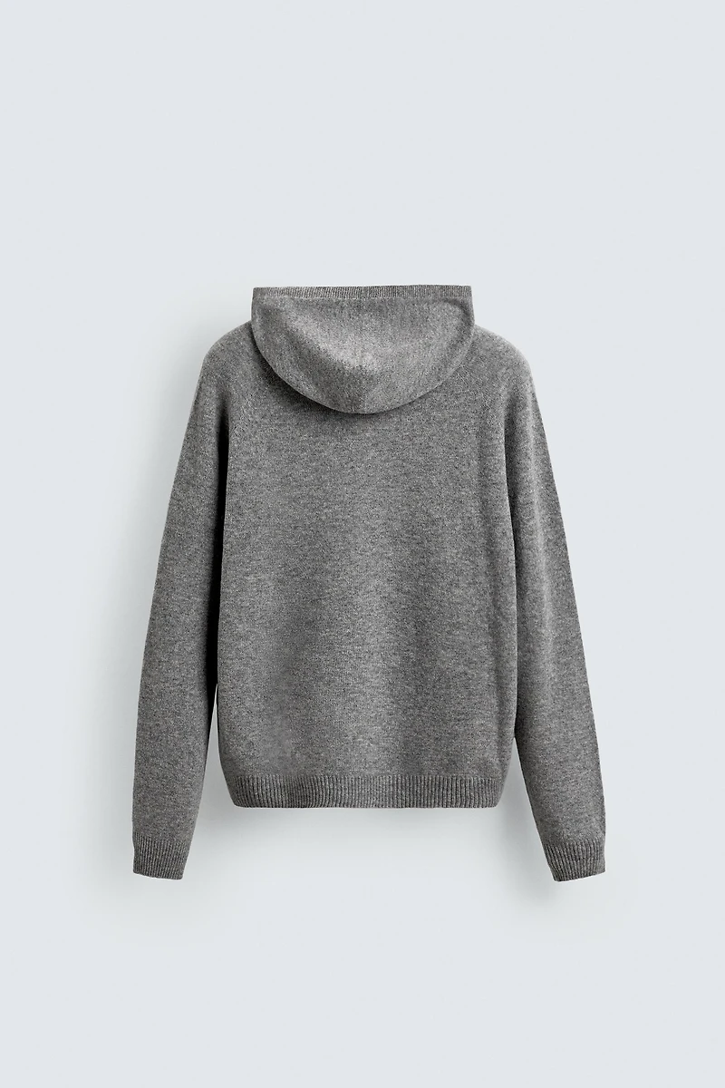 100% WOOL HOODED SWEATER