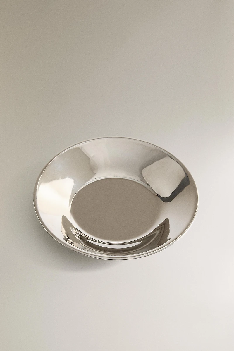 SHINY METAL BATHROOM SOAP DISH