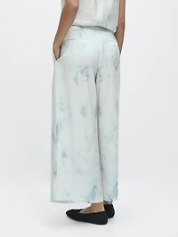 Printed trousers with pleat details