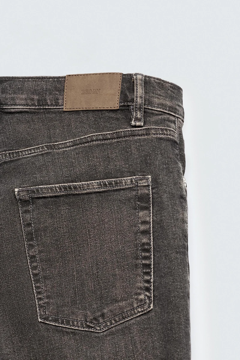 BASIC SLIM FIT JEANS