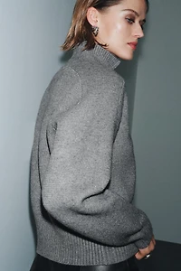 KNIT JUMPER WITH NECK OPENING