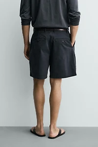 BERMUDA CHINO REGULAR FIT À PLIS