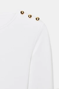 RIBBED BUTTON T-SHIRT