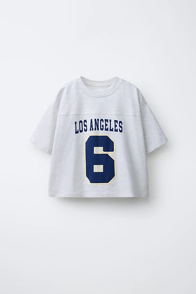 T-SHIRT VARSITY À NUMÉRO