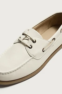 LEATHER BOAT SHOES