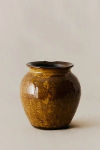 CERAMIC VASE