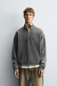 WASHED QUARTER-ZIP SWEATSHIRT