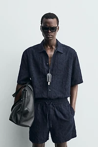 TEXTURED JACQUARD SHIRT