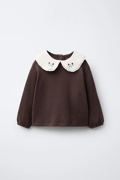 EMBROIDERED SOFT TOUCH PETER PAN COLLAR TOP