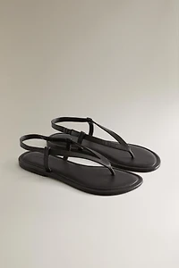 FLAT LEATHER SANDALS