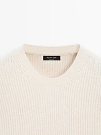 Crew neck ribbed sweater