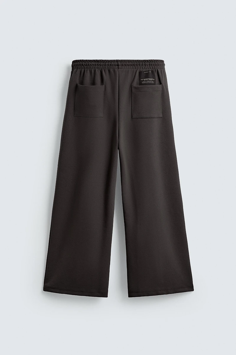 PANTALON INTERLOCK PLIS ÉTIQUETTE
