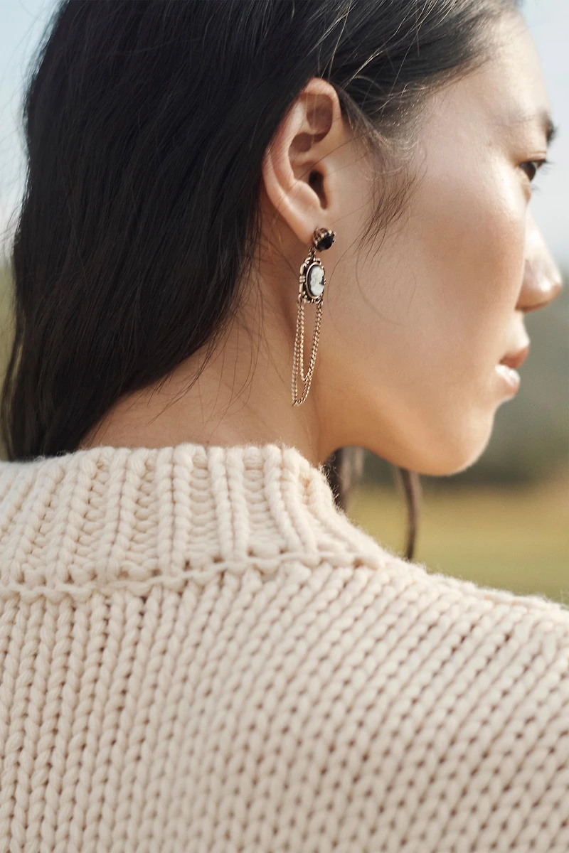 PONCHO EN MAILLE À CORDONS ÉDITION LIMITÉE