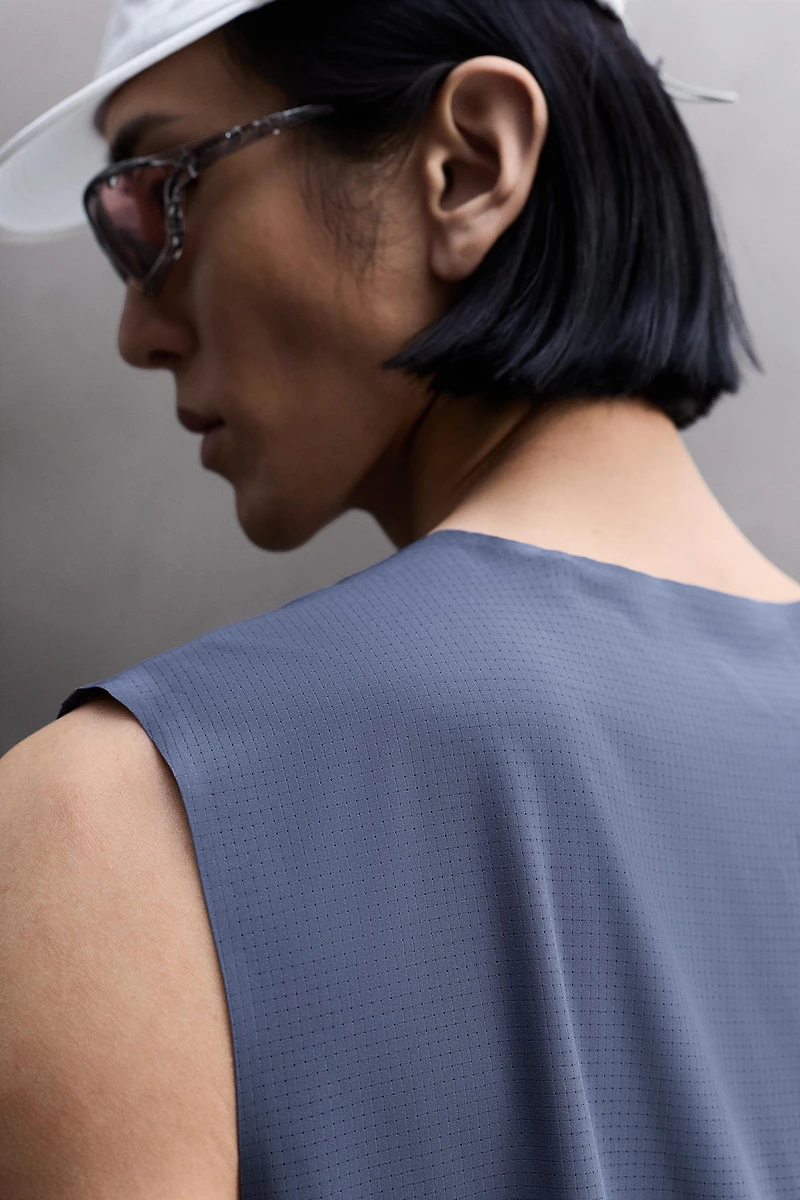 PERFORATED RUNNING TANK TOP
