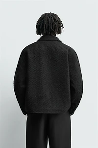 TEXTURED POCKET OVERSHIRT