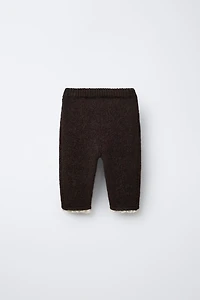 LEGGING EN MAILLE AVEC DENTELLE