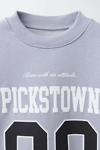 PRINTED NUMBER AND TEXT SWEATSHIRT