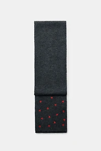 KNIT SCARF WITH EMBROIDERED HEARTS