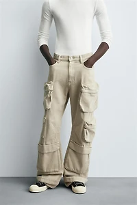 PANTALON CARGO EN DENIM À POCHES