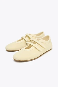SATIN EFFECT TOPSTITCHED BALLET FLATS