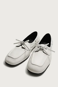 LEATHER BOAT SHOES