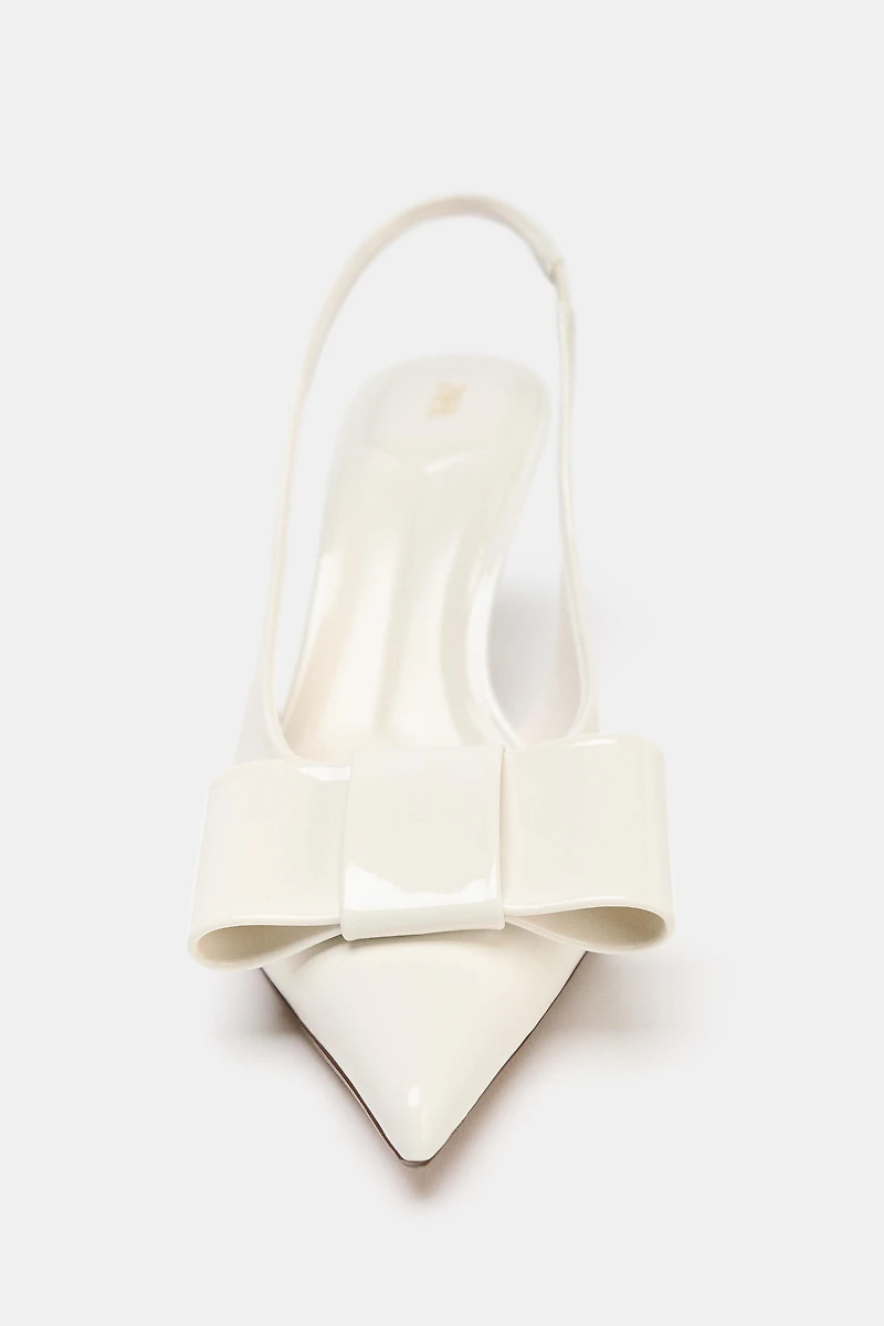 PATENT FINISH BOW HEELS