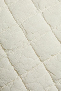 SQUARED PILLOW SHAM FOR QUILT