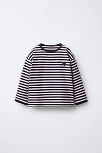 WOVEN STRIPED HEART EMBROIDERY T-SHIRT
