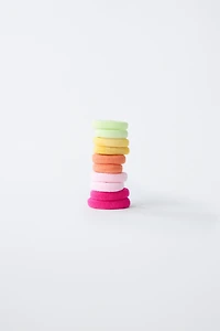 BOX PACK WITH ELASTICS AND FLOWER TWEEZERS