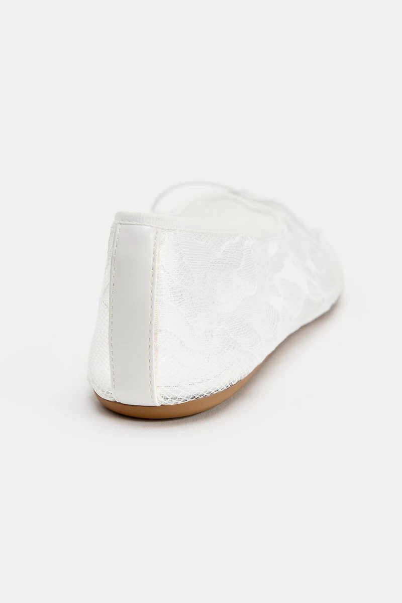 LACE BALLERINA FLATS