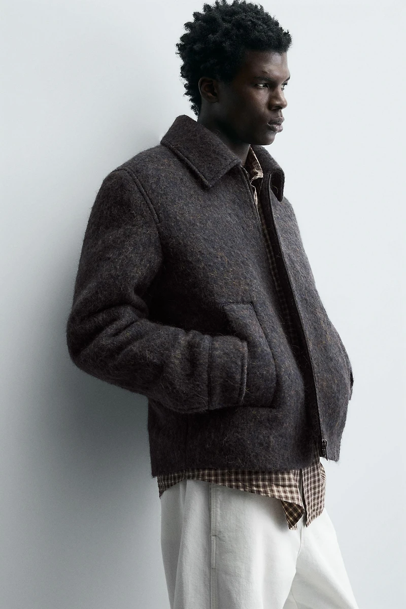 CROPPED FIT TEXTURED OVERSHIRT