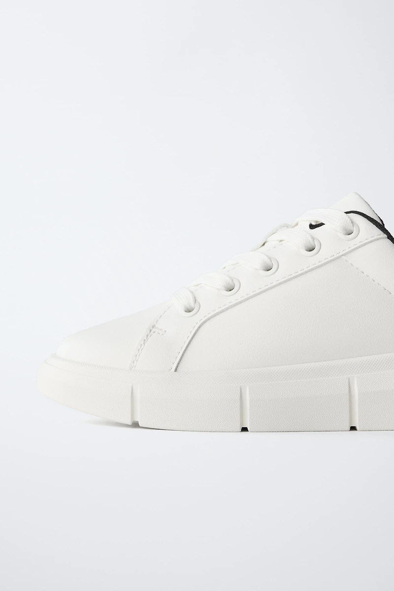 CHUNKY SNEAKERS